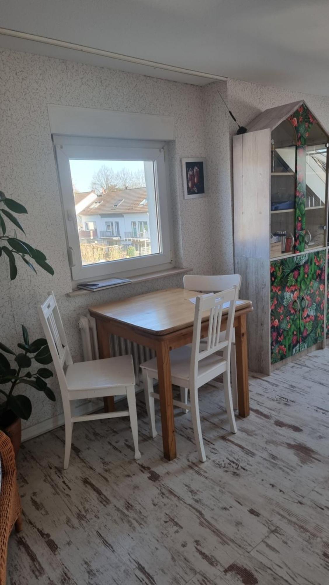 Gemuetliche Zimmer Im Einfamilienhaus Keulen Buitenkant foto