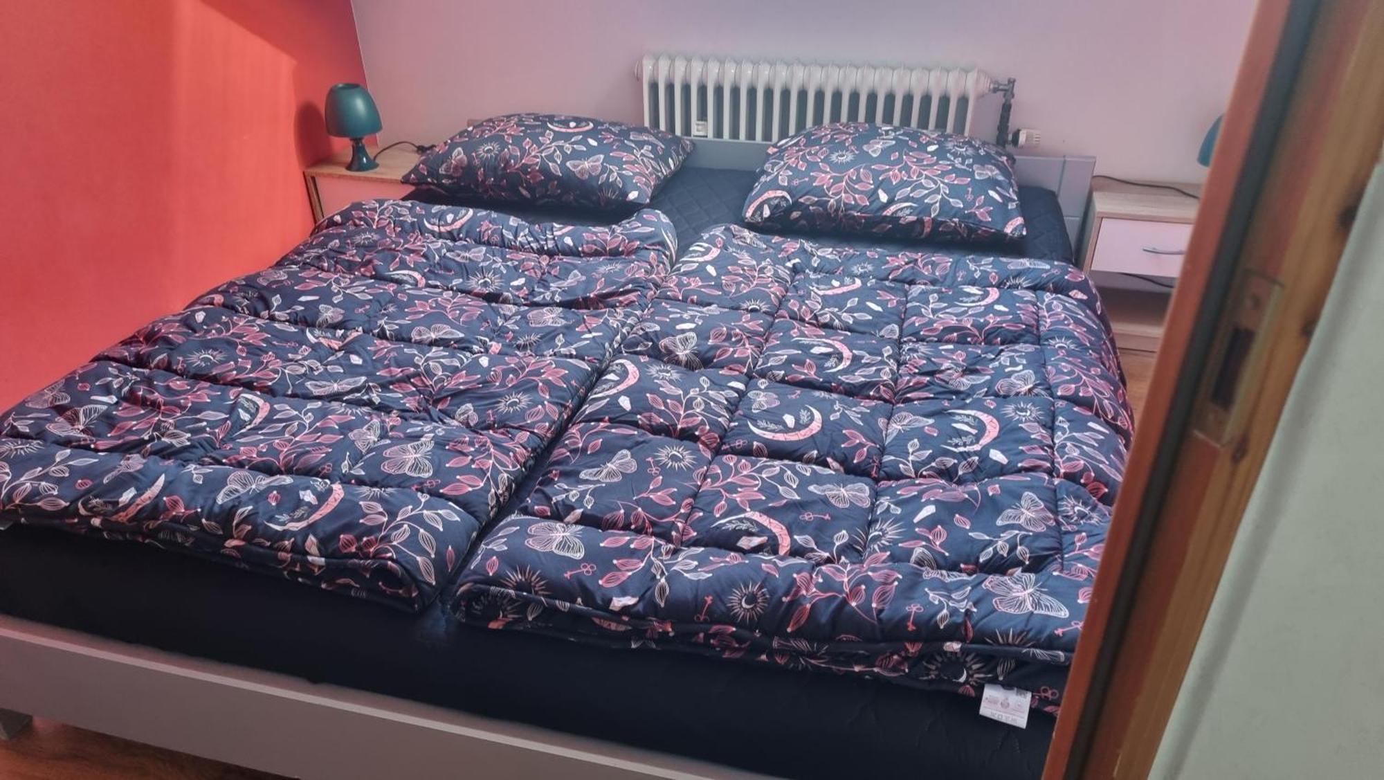 Gemuetliche Zimmer Im Einfamilienhaus Keulen Buitenkant foto
